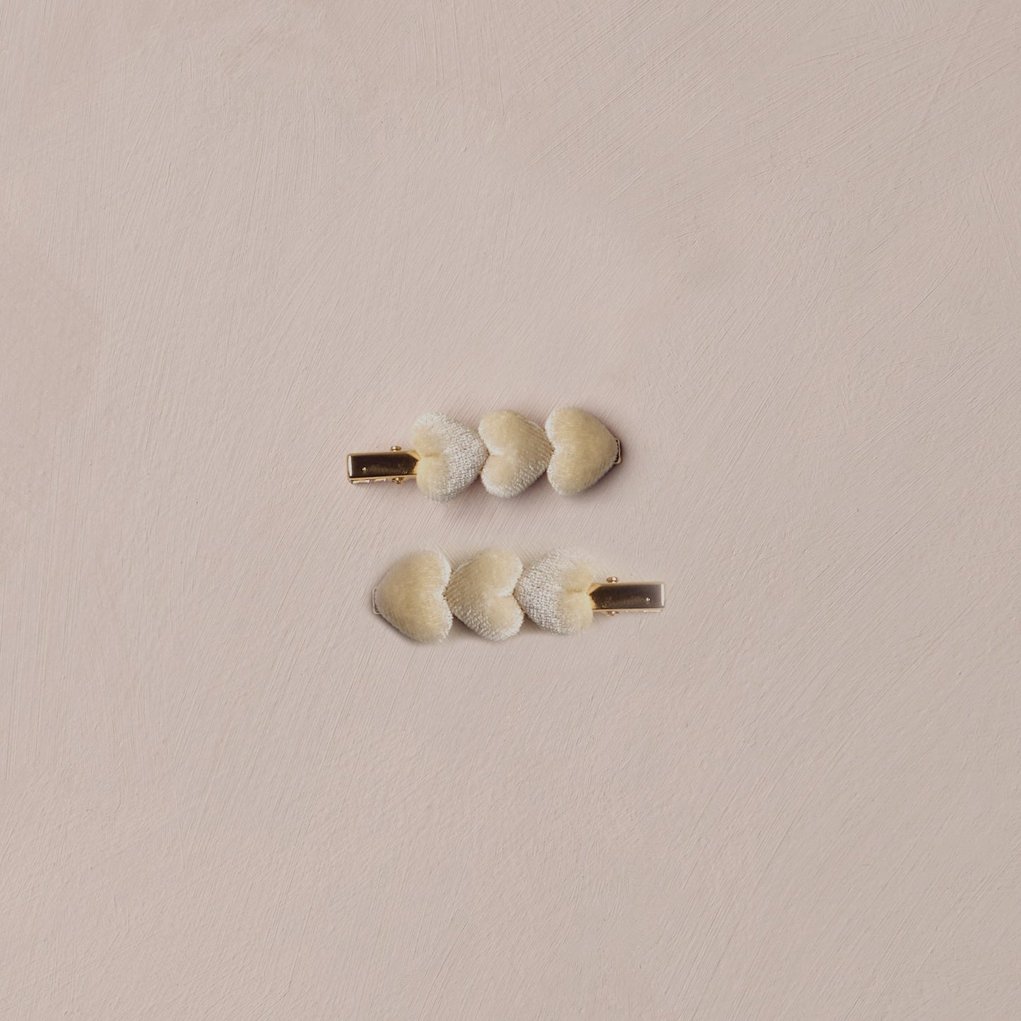 Velvet Heart Clips - Ecru