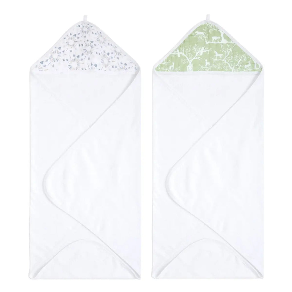 https://thepiccolinashop.com/cdn/shop/files/ehtc20022_1-baby-cotton-muslin-hooded-towels-harmony-2pack_1024x1024.webp?v=1697039062