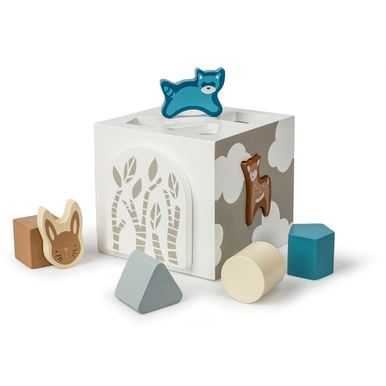 Leika Wood Shape Sorter